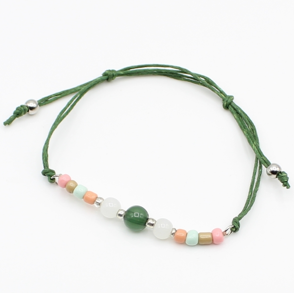 Vintage adjustable bead bracelet